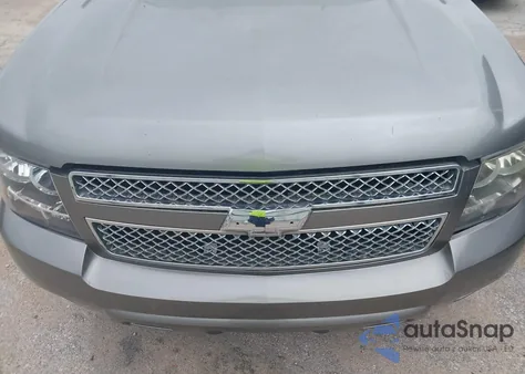 2008 Chevrolet Tahoe Ltz z USA, uszkodzony, nr VIN 1GNFC13028R169597